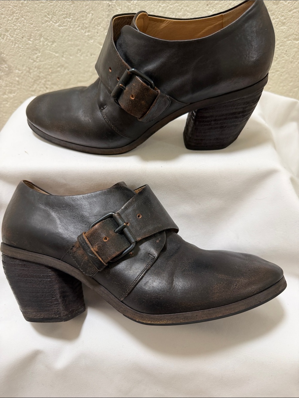 Black Leather Side Buckled Block Heel Shoe